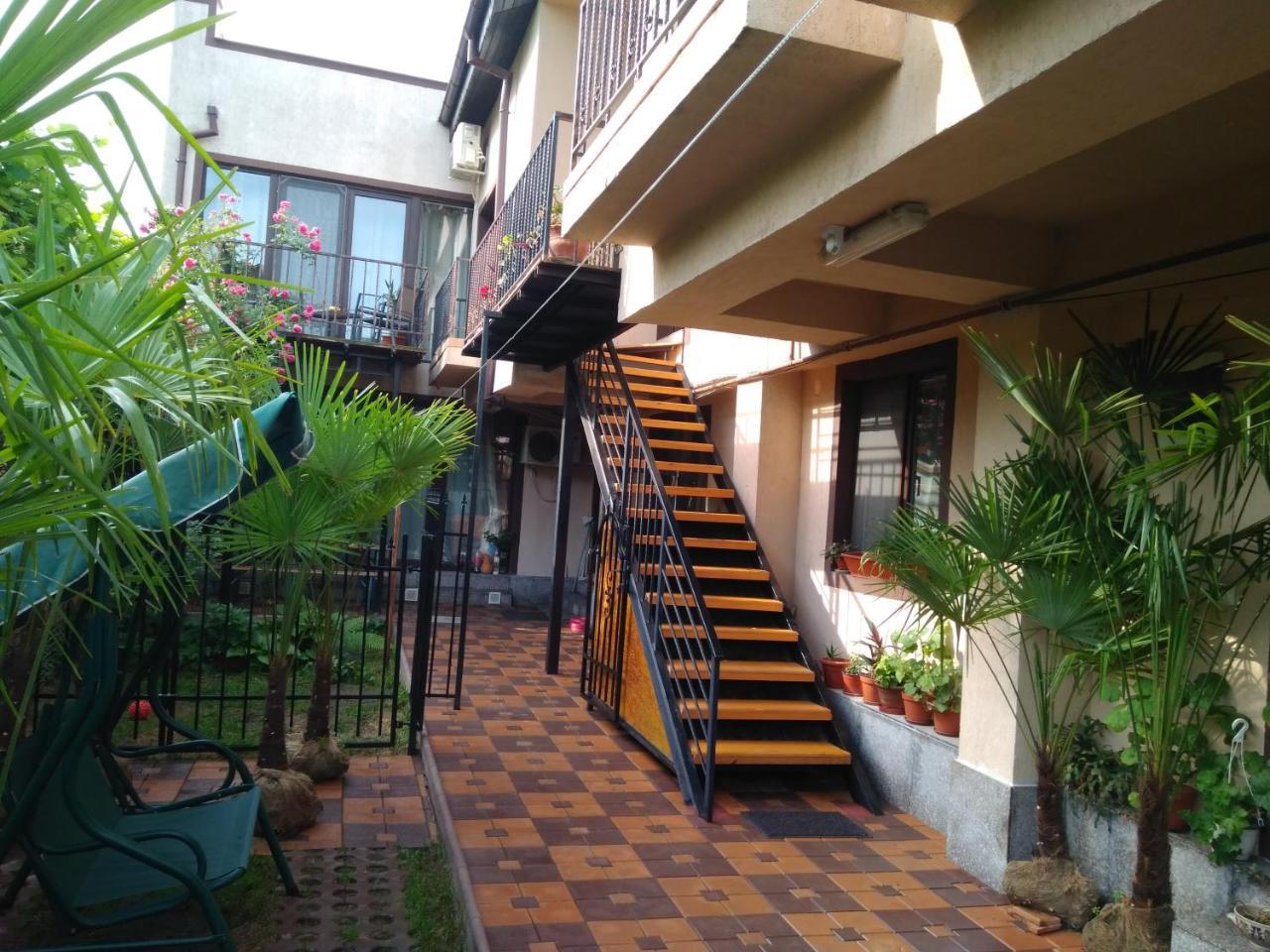 Stefy & Marie Apartment Constanta Exterior photo